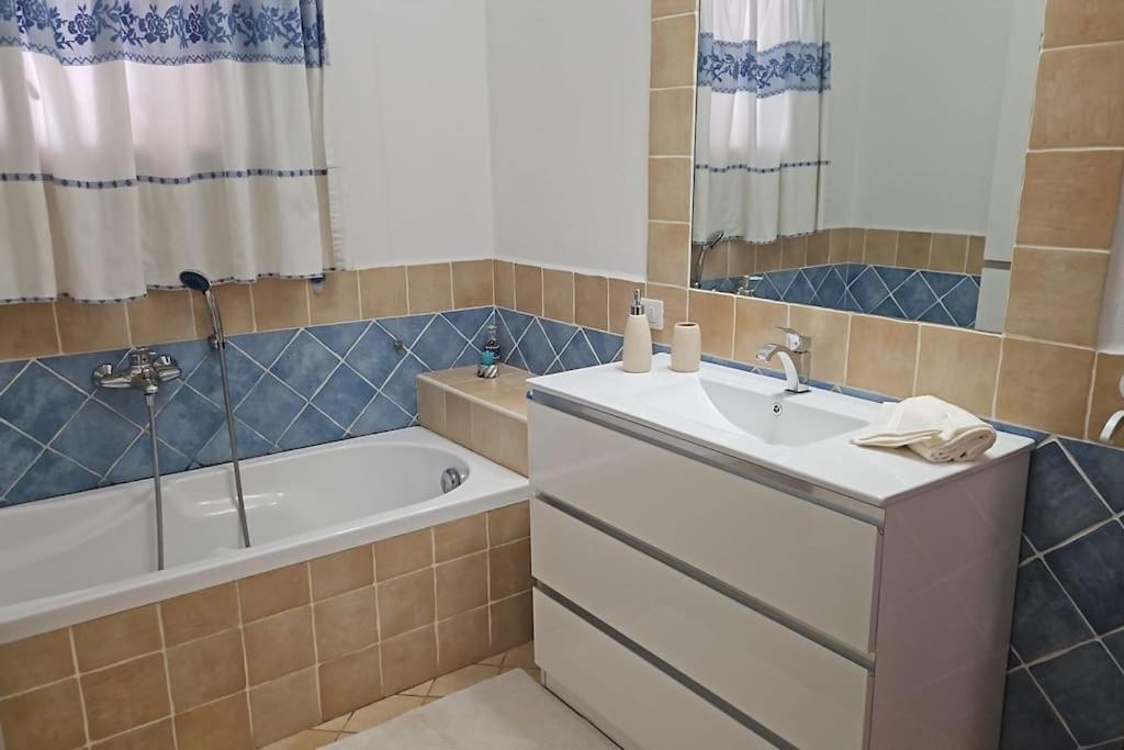 Attico Anais Apartment Loiri Porto San Paolo ภายนอก รูปภาพ